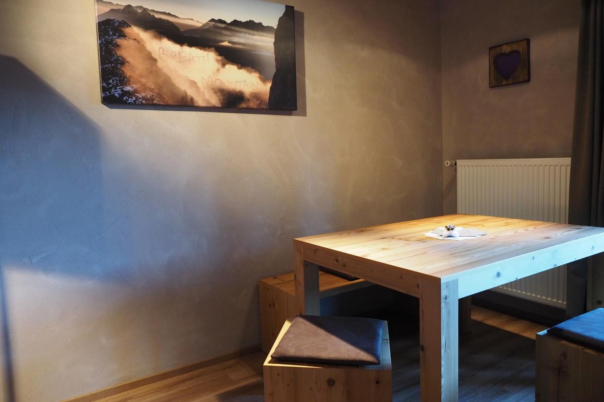 Gaestehaus Edlhuber Mittenwald Room photo